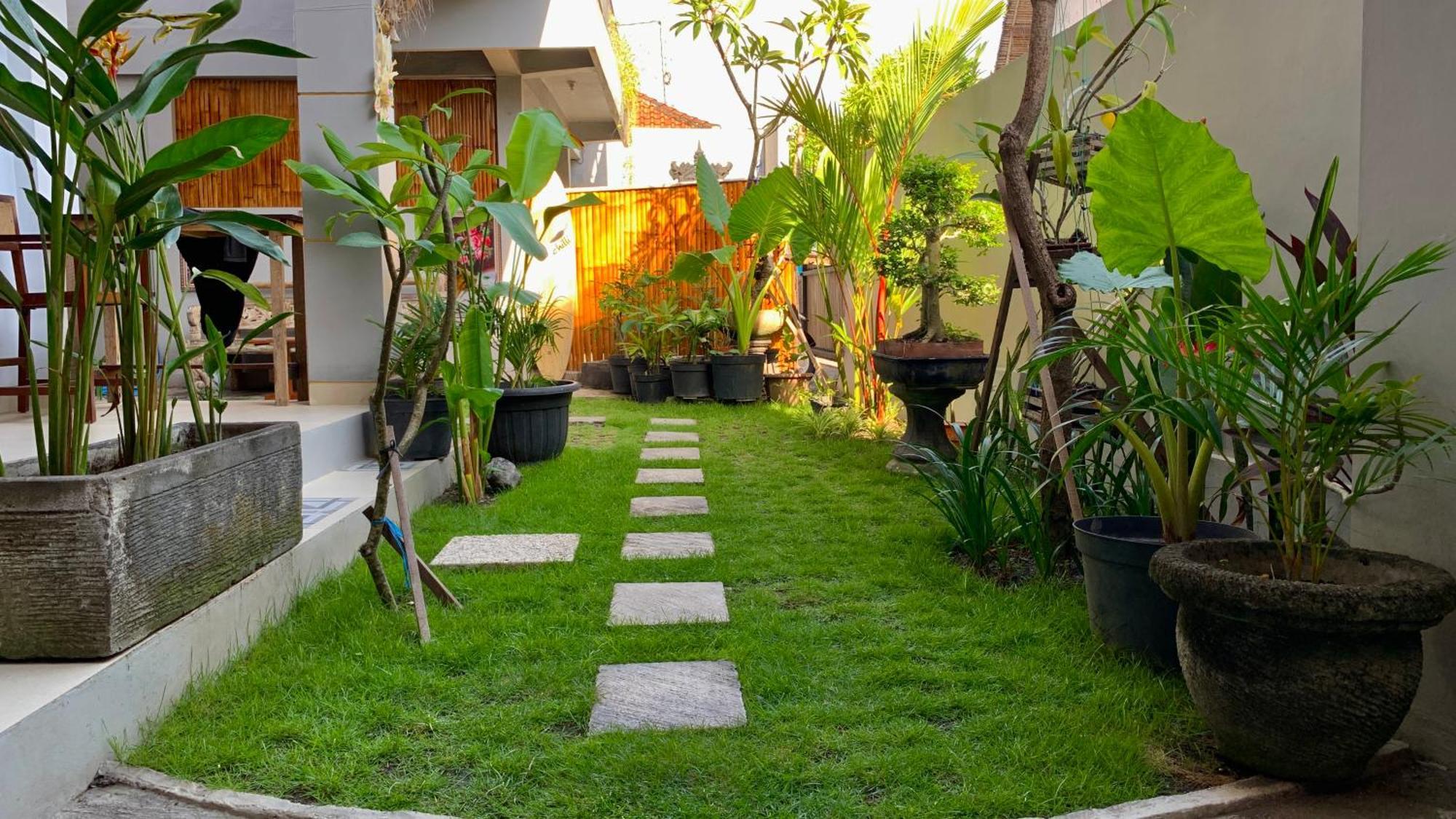 The Lima Home Stay In Canggu 외부 사진