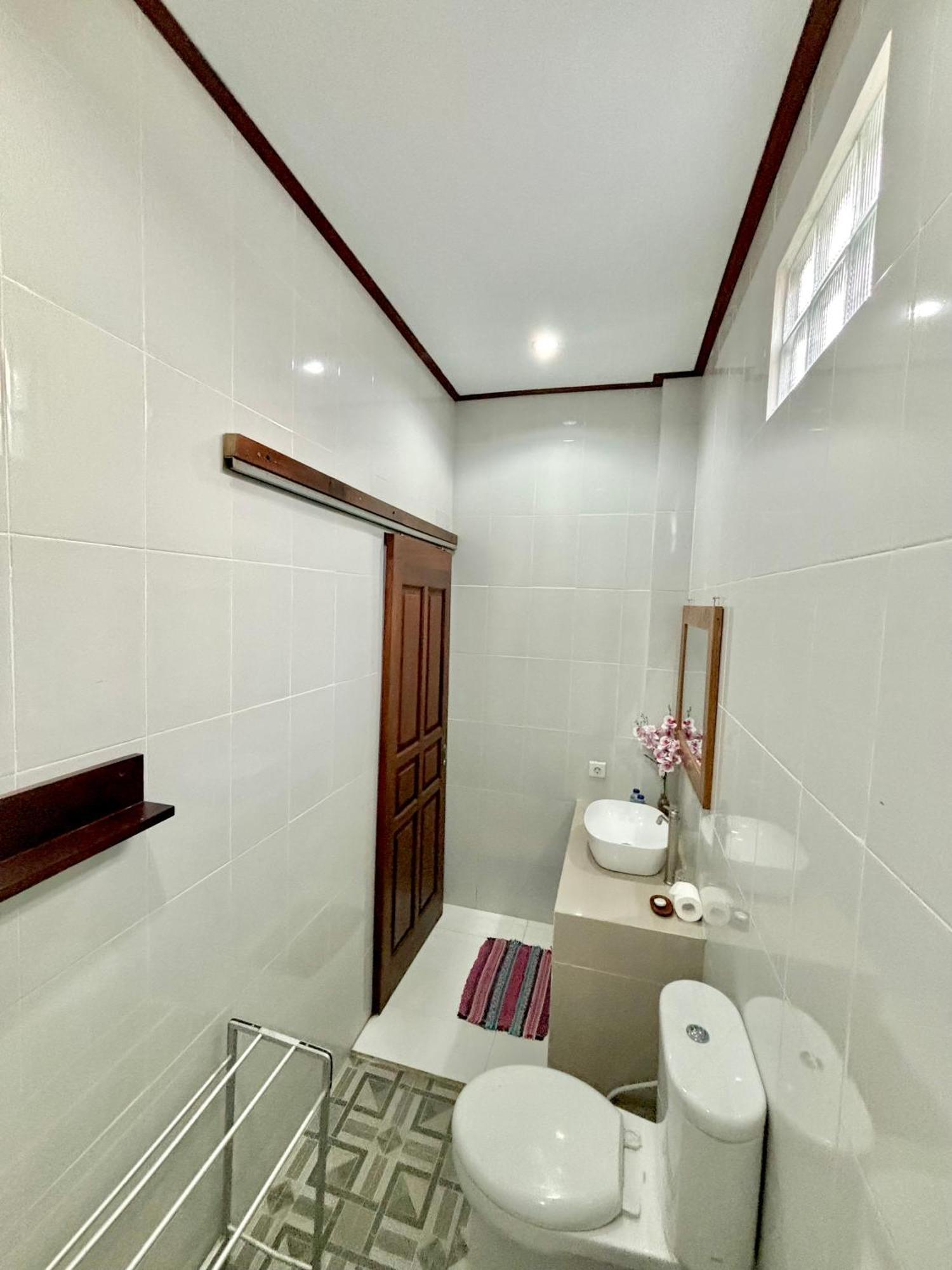 The Lima Home Stay In Canggu 외부 사진