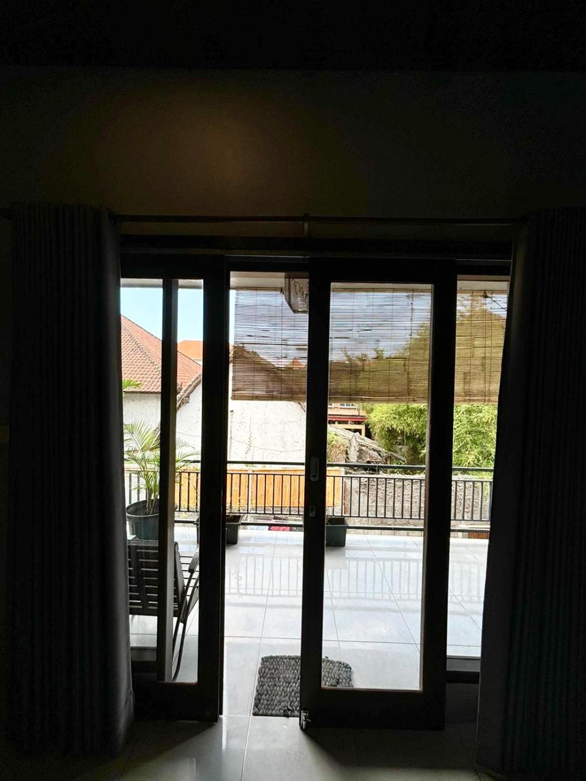The Lima Home Stay In Canggu 외부 사진