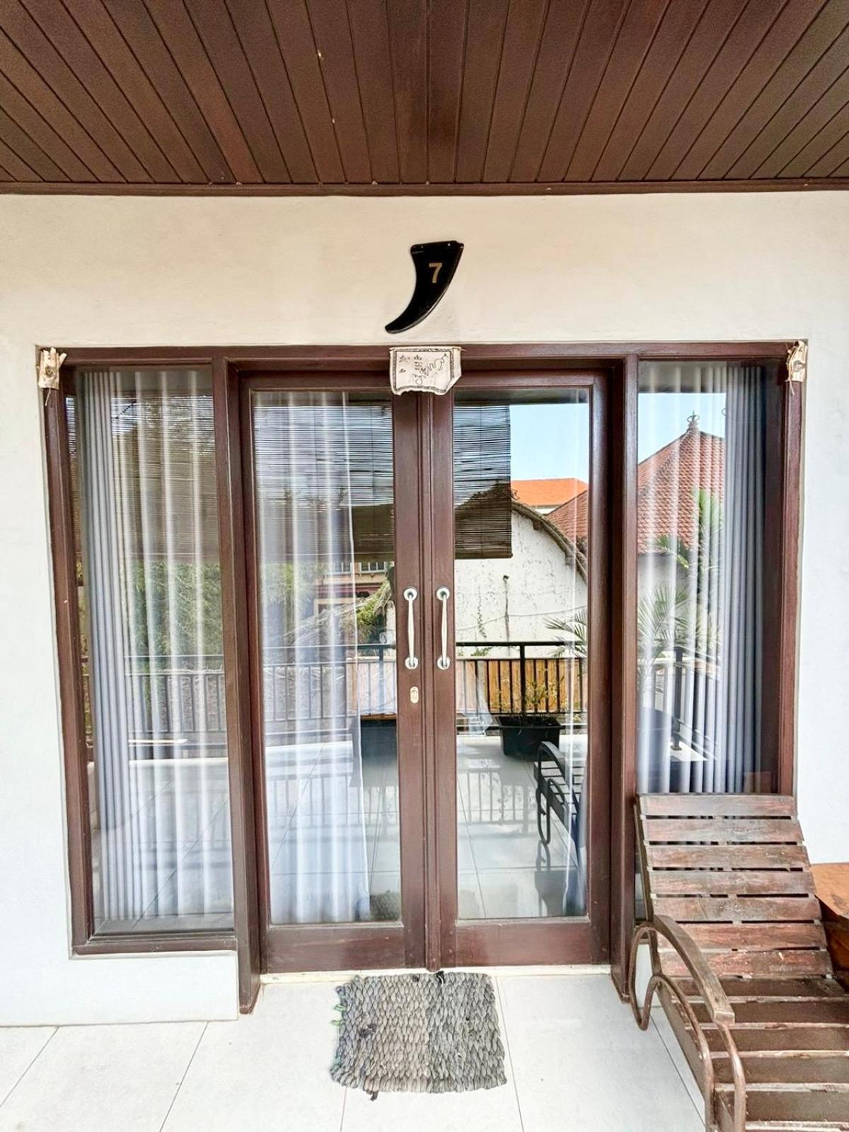 The Lima Home Stay In Canggu 외부 사진